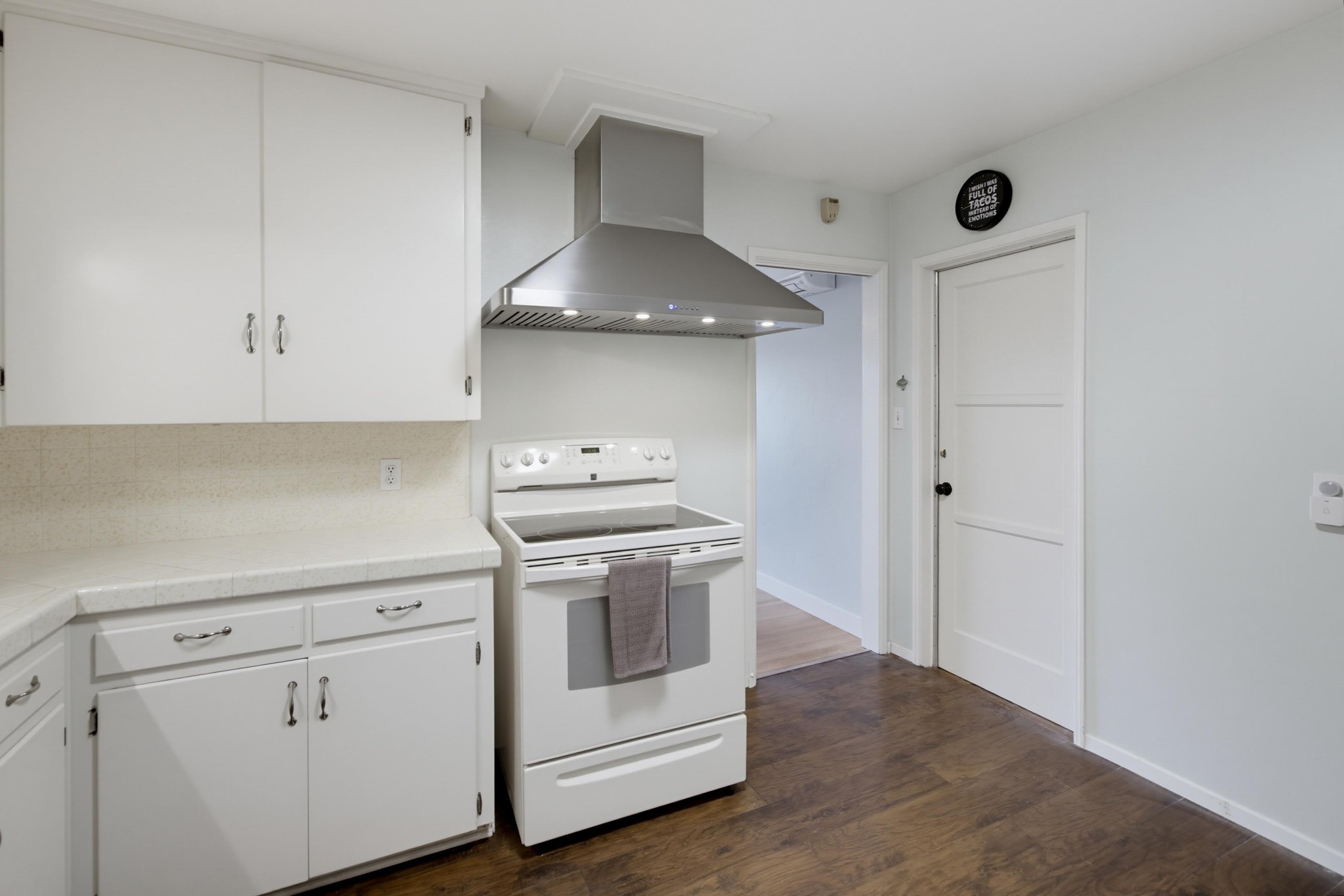 Virtual tour photo 19 of 59 for 4142 Vista Grande Dr