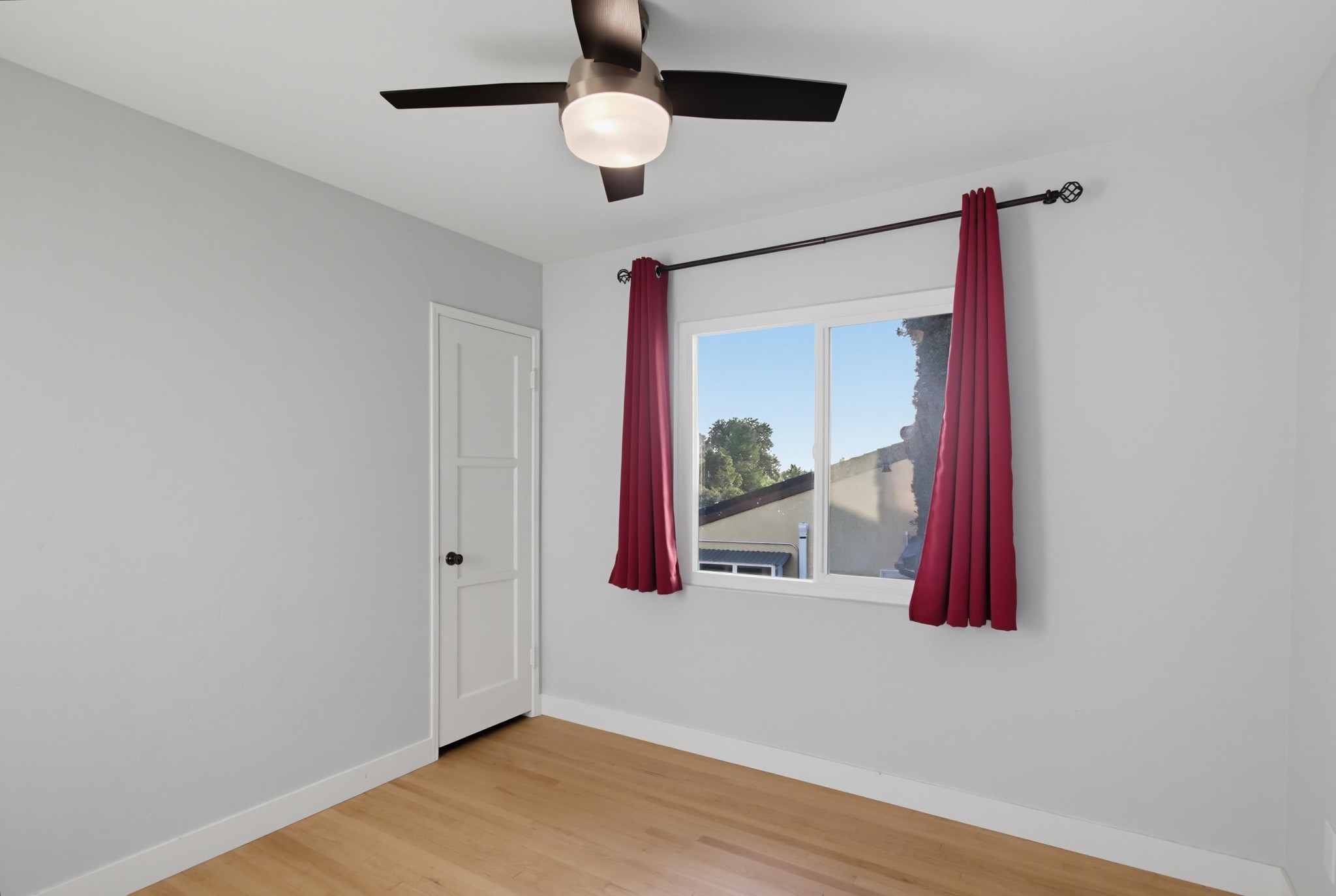 Virtual tour photo 23 of 59 for 4142 Vista Grande Dr
