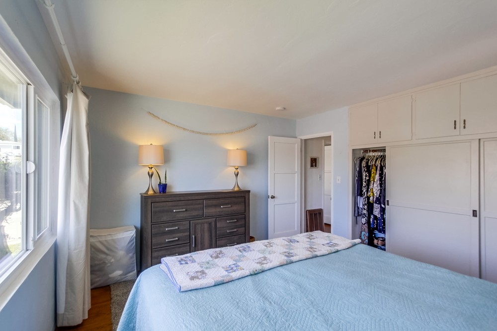 Virtual tour photo 20 of 38 for 4142 Vista Grande Dr