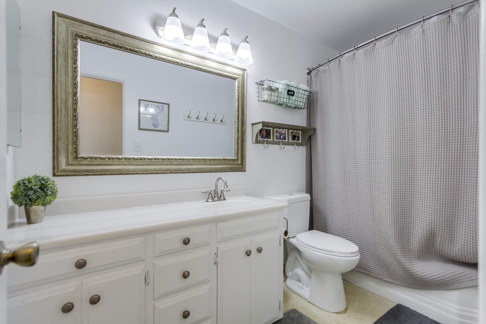 Virtual tour photo 24 of 38 for 4142 Vista Grande Dr