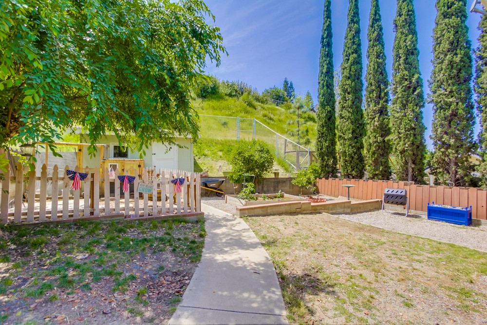 Virtual tour photo 36 of 38 for 4142 Vista Grande Dr
