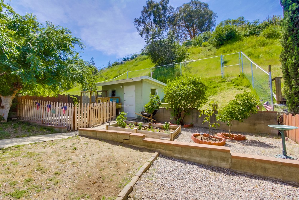 Virtual tour photo 37 of 38 for 4142 Vista Grande Dr
