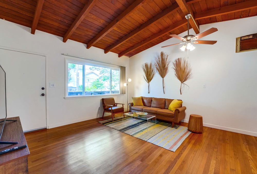 Virtual tour photo 11 of 30 for 4143 Banning St