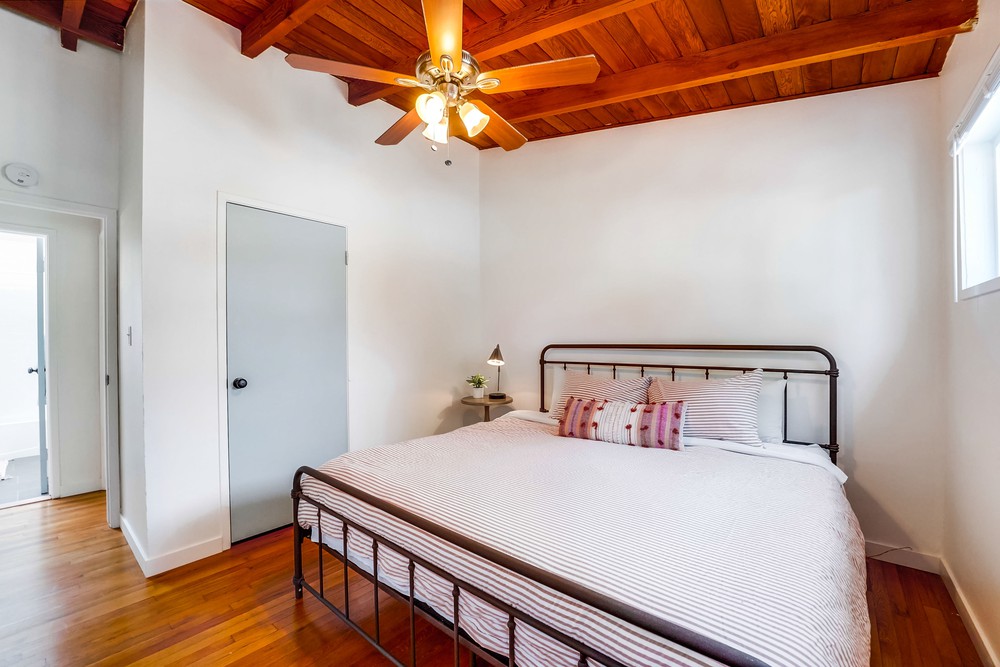 Virtual tour photo 29 of 30 for 4143 Banning St
