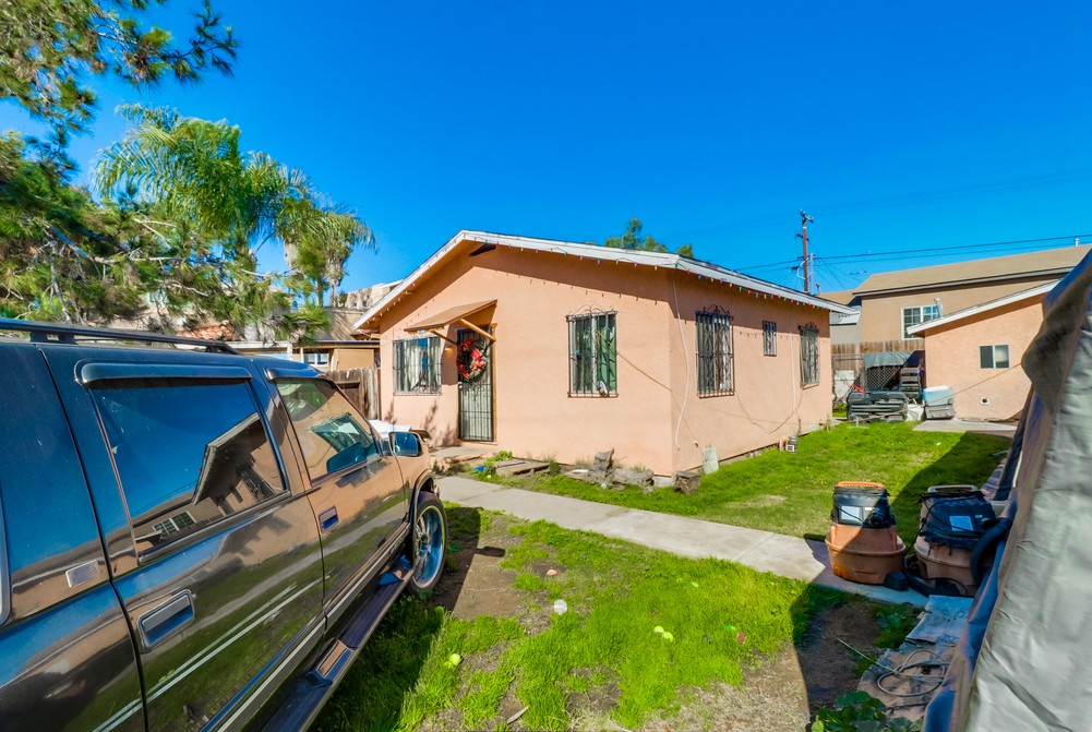 Virtual tour photo 7 of 50 for 4144 Delta St #46