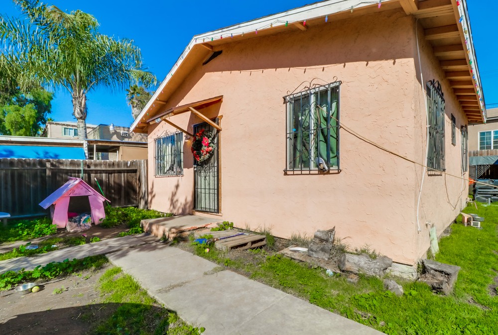 Virtual tour photo 8 of 50 for 4144 Delta St #46