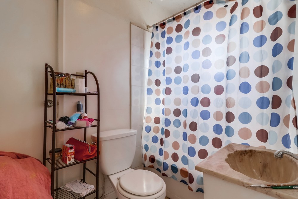 Virtual tour photo 21 of 50 for 4144 Delta St #46