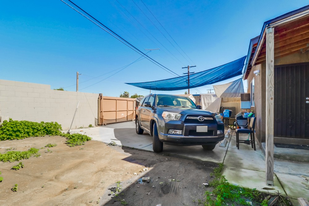 Virtual tour photo 31 of 50 for 4144 Delta St #46