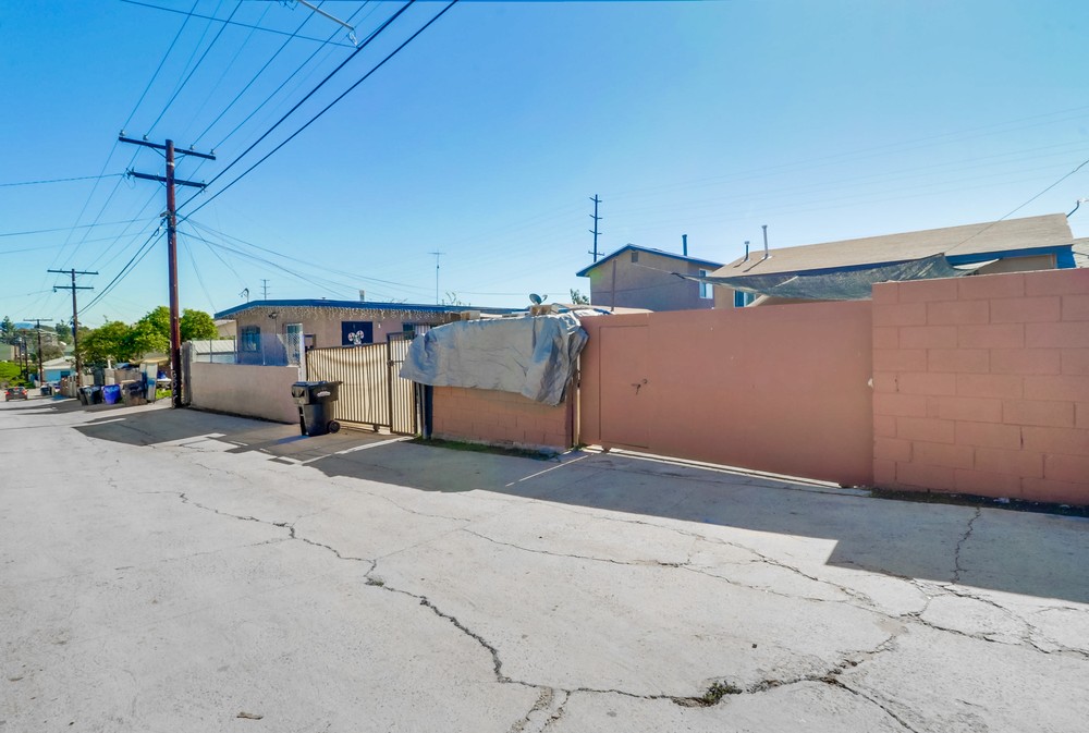Virtual tour photo 49 of 50 for 4144 Delta St #46