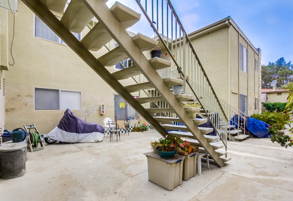 Virtual tour photo 15 of 21 for 4147 Idaho St