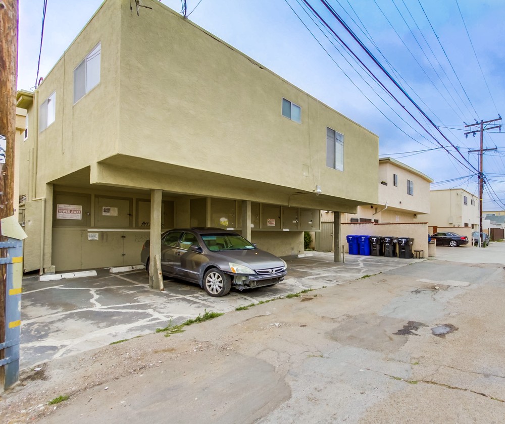 Virtual tour photo 21 of 21 for 4147 Idaho St