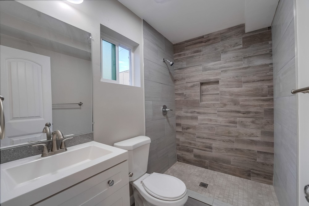 Virtual tour photo 23 of 68 for 4149 Central Ave
