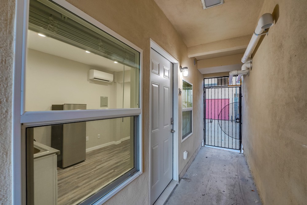 Virtual tour photo 27 of 68 for 4149 Central Ave