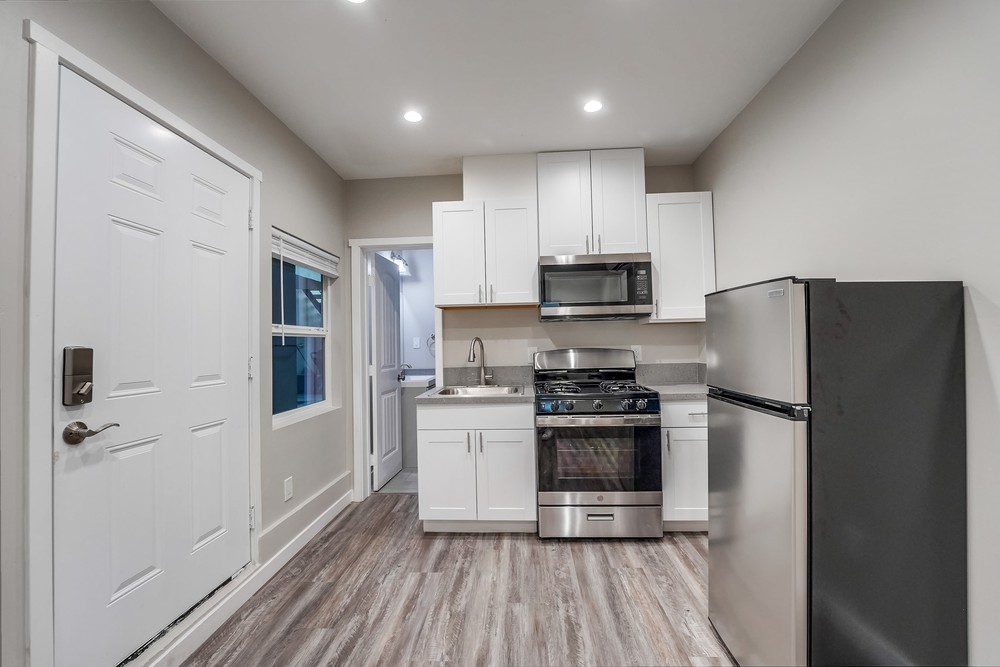 Virtual tour photo 33 of 68 for 4149 Central Ave