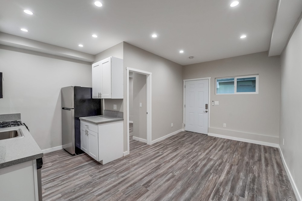 Virtual tour photo 48 of 68 for 4149 Central Ave