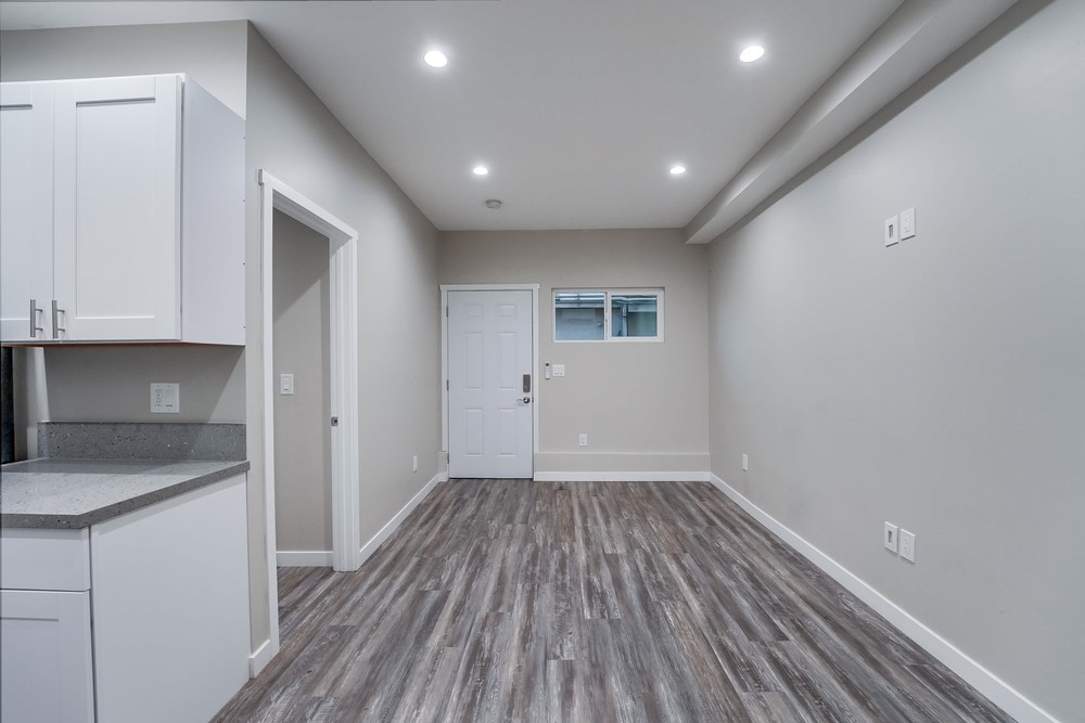 Virtual tour photo 49 of 68 for 4149 Central Ave