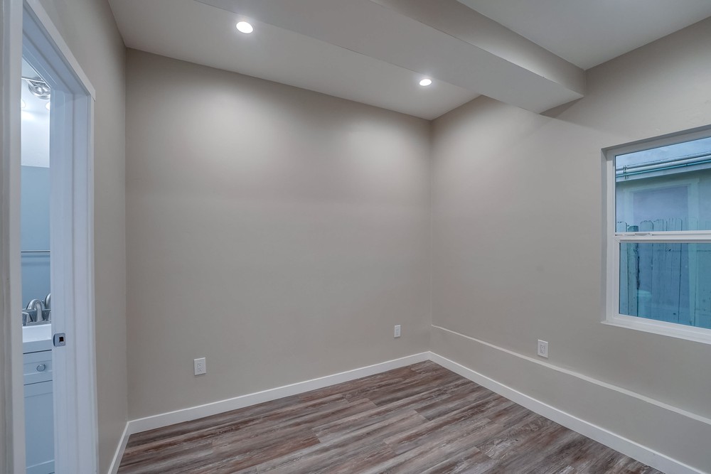 Virtual tour photo 57 of 68 for 4149 Central Ave