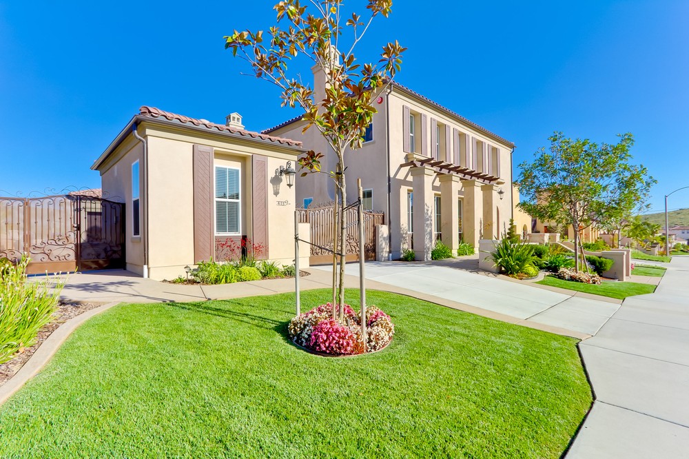 Virtual tour photo 4 of 76 for 415 Evening View Drive