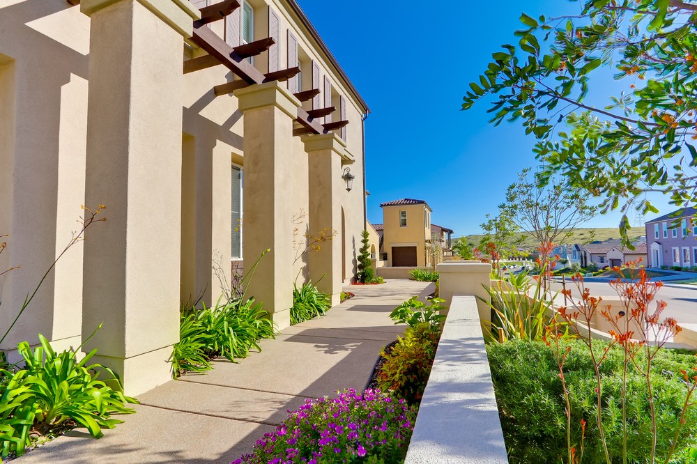 Virtual tour photo 7 of 76 for 415 Evening View Drive
