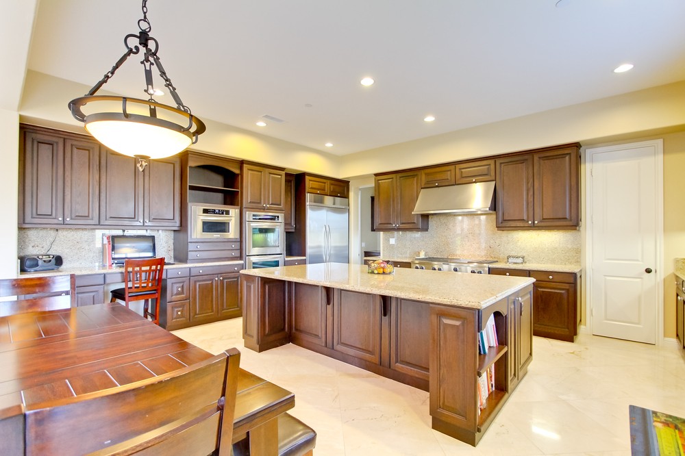 Virtual tour photo 17 of 76 for 415 Evening View Drive