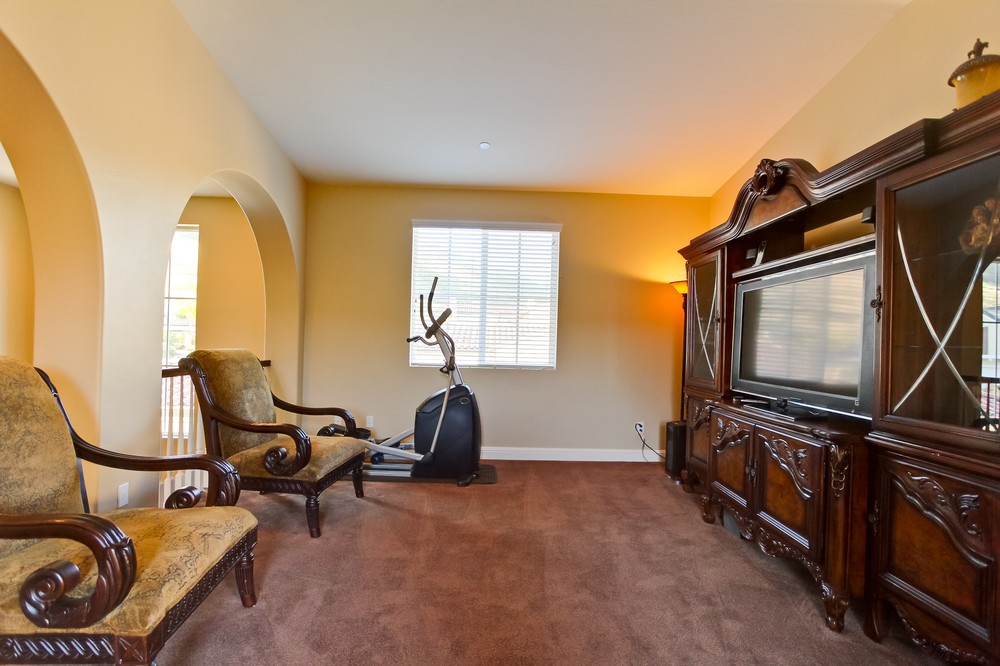 Virtual tour photo 31 of 76 for 415 Evening View Drive