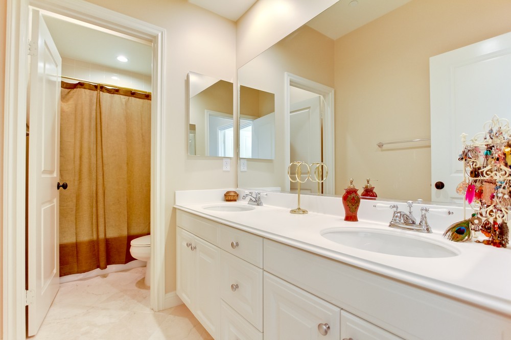 Virtual tour photo 37 of 76 for 415 Evening View Drive