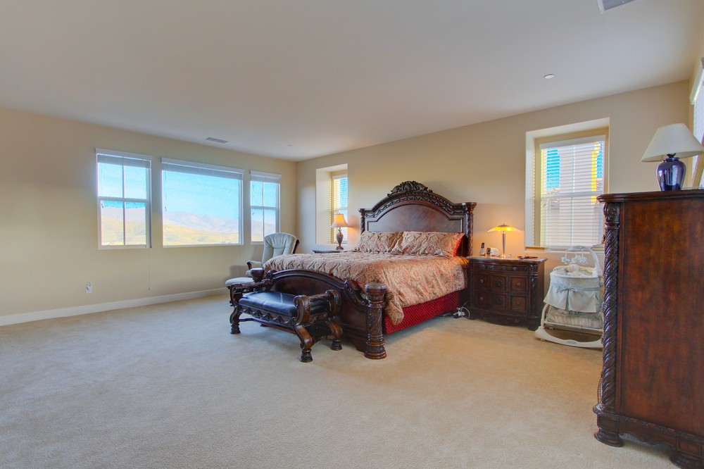 Virtual tour photo 44 of 76 for 415 Evening View Drive