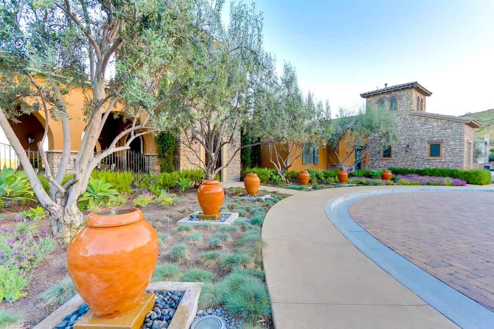 Virtual tour photo 64 of 76 for 415 Evening View Drive