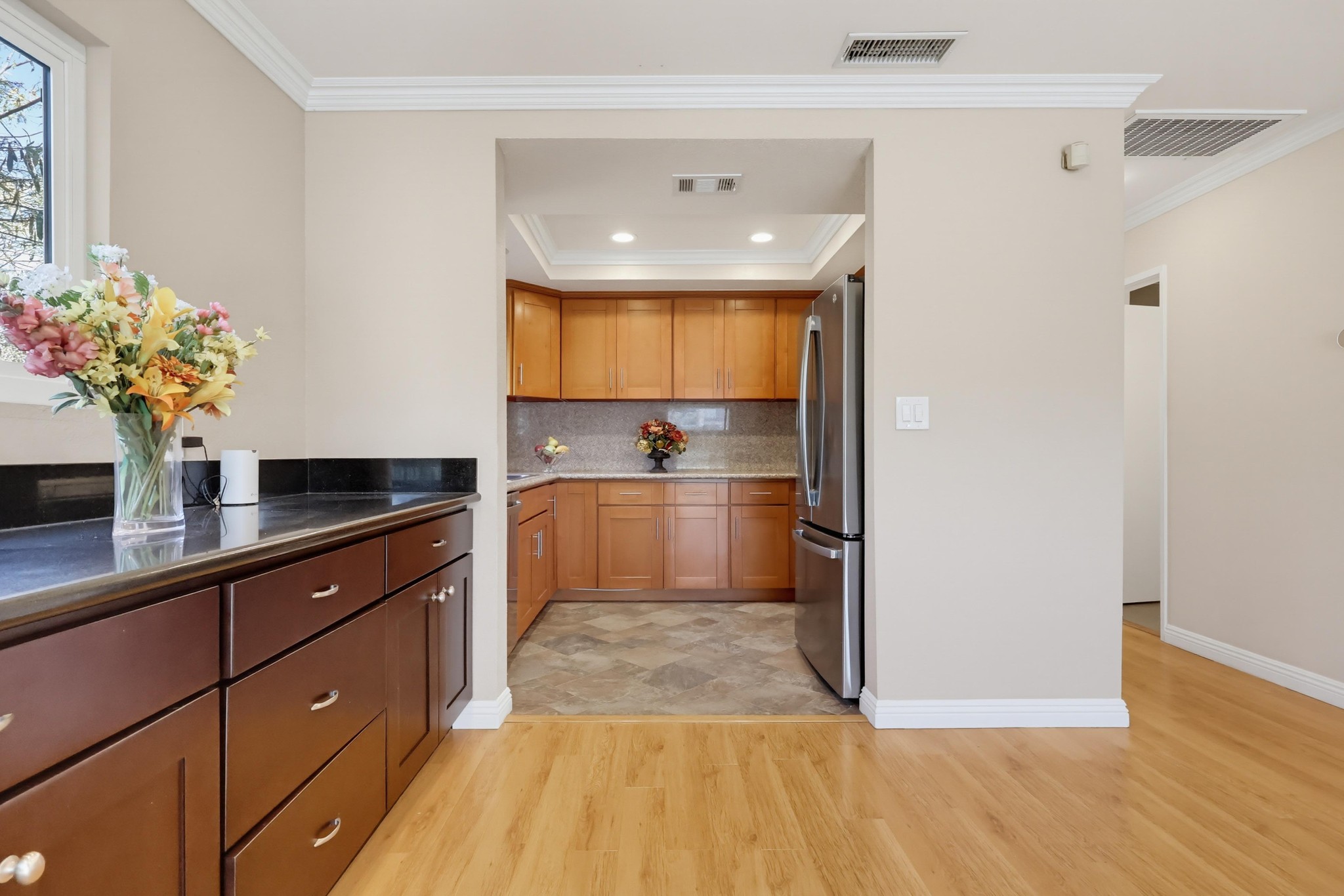 Virtual tour photo 26 of 73 for 415 S Sefton Ave Apt G