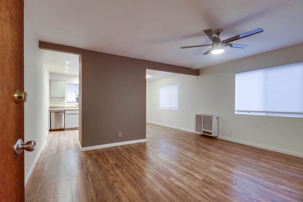 Virtual tour photo 5 of 25 for 4150 Lamont St