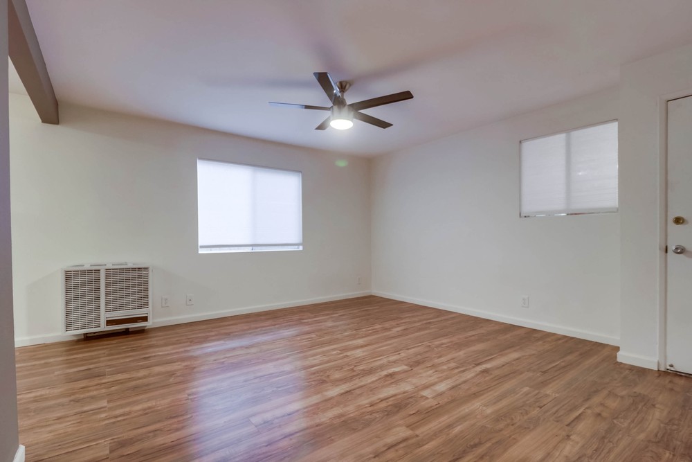 Virtual tour photo 9 of 25 for 4150 Lamont St