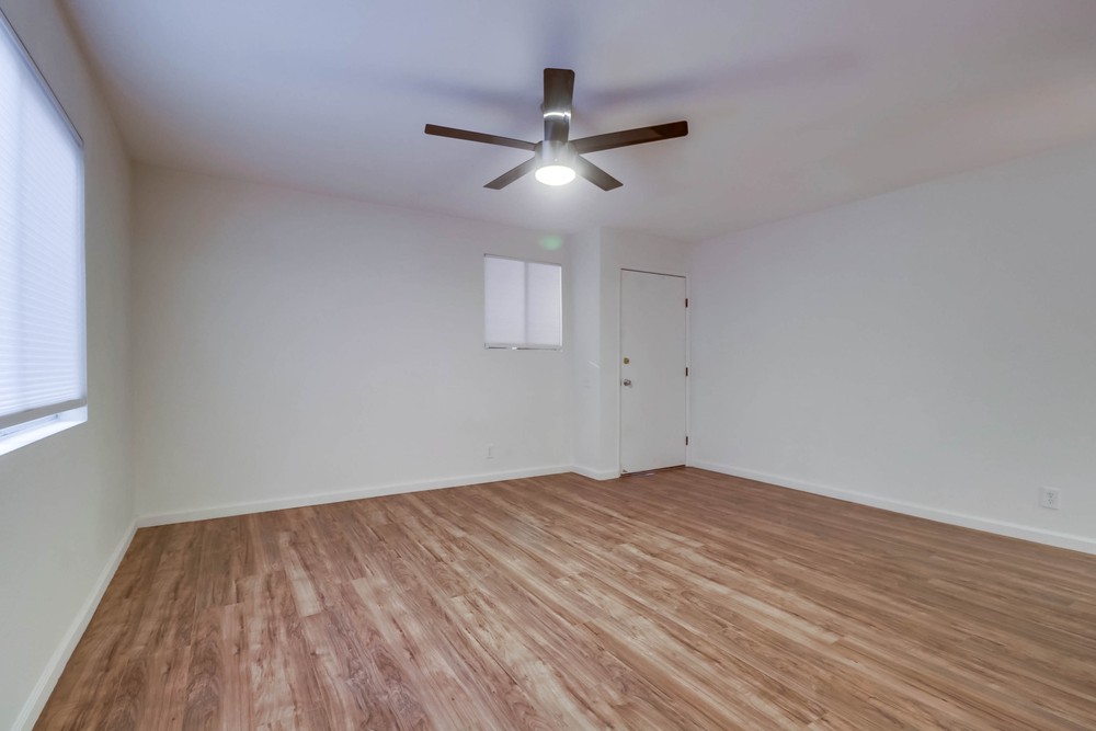 Virtual tour photo 10 of 25 for 4150 Lamont St