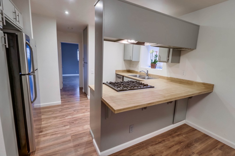 Virtual tour photo 14 of 25 for 4150 Lamont St