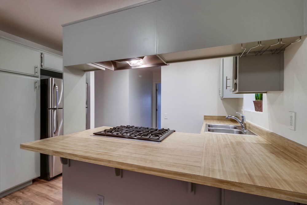 Virtual tour photo 15 of 25 for 4150 Lamont St