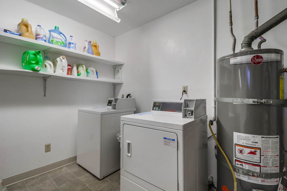 Virtual tour photo 24 of 25 for 4150 Lamont St
