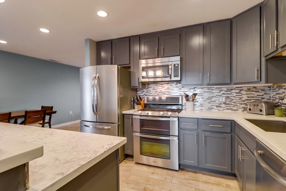 Virtual tour photo 42 of 95 for 4151 Clairemont Dr