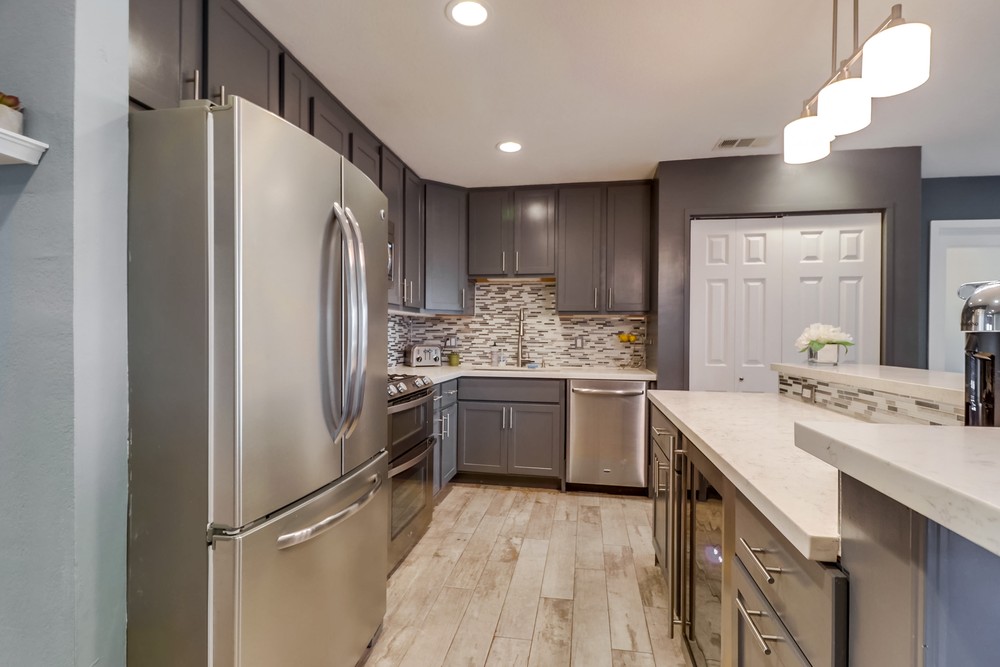 Virtual tour photo 44 of 95 for 4151 Clairemont Dr