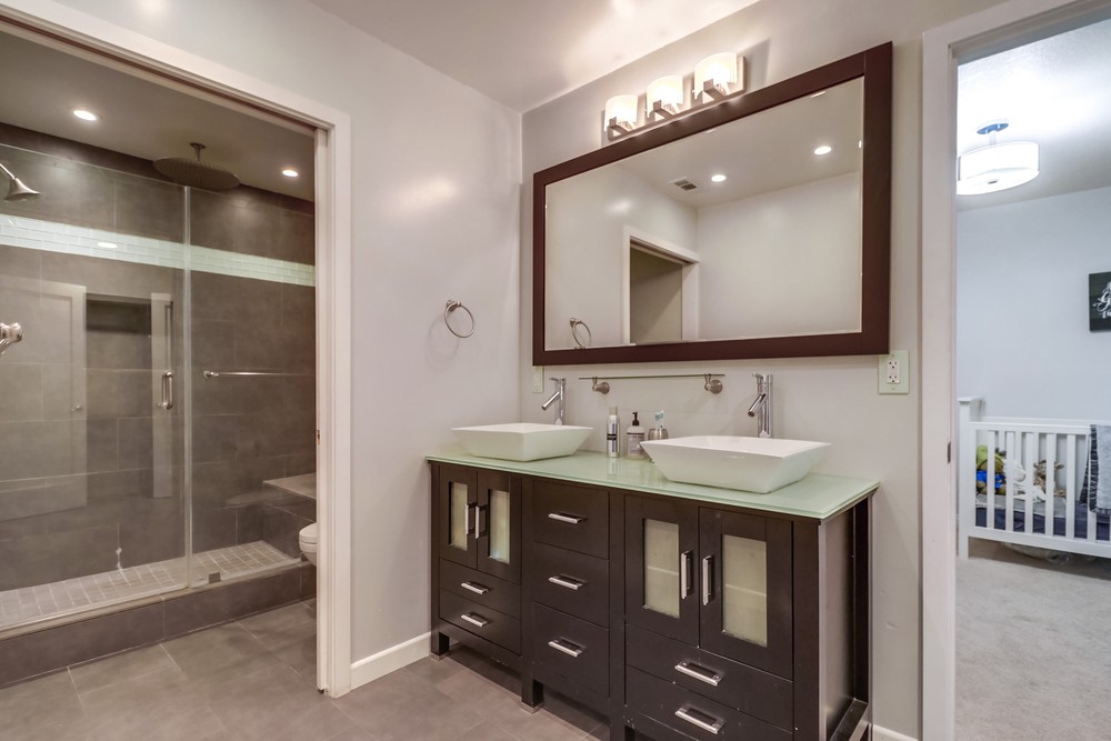Virtual tour photo 53 of 95 for 4151 Clairemont Dr