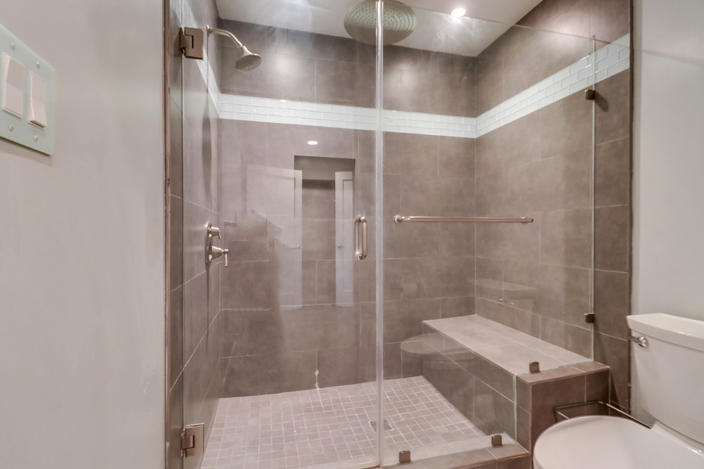 Virtual tour photo 54 of 95 for 4151 Clairemont Dr
