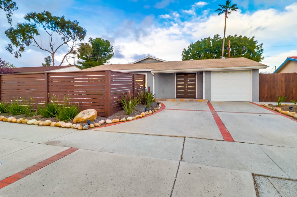 Virtual tour photo 64 of 95 for 4151 Clairemont Dr