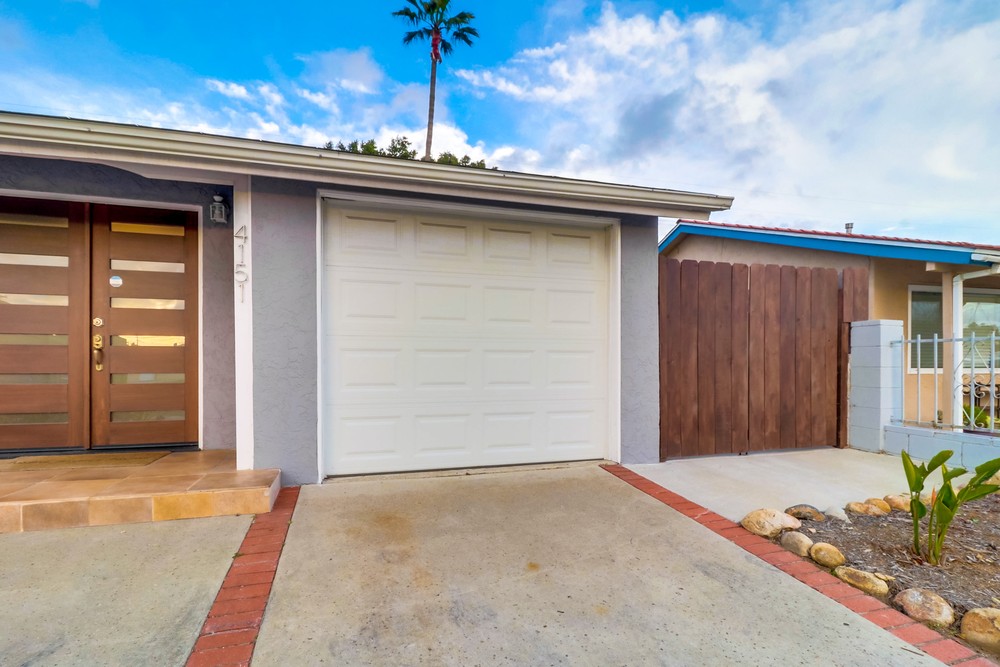 Virtual tour photo 65 of 95 for 4151 Clairemont Dr