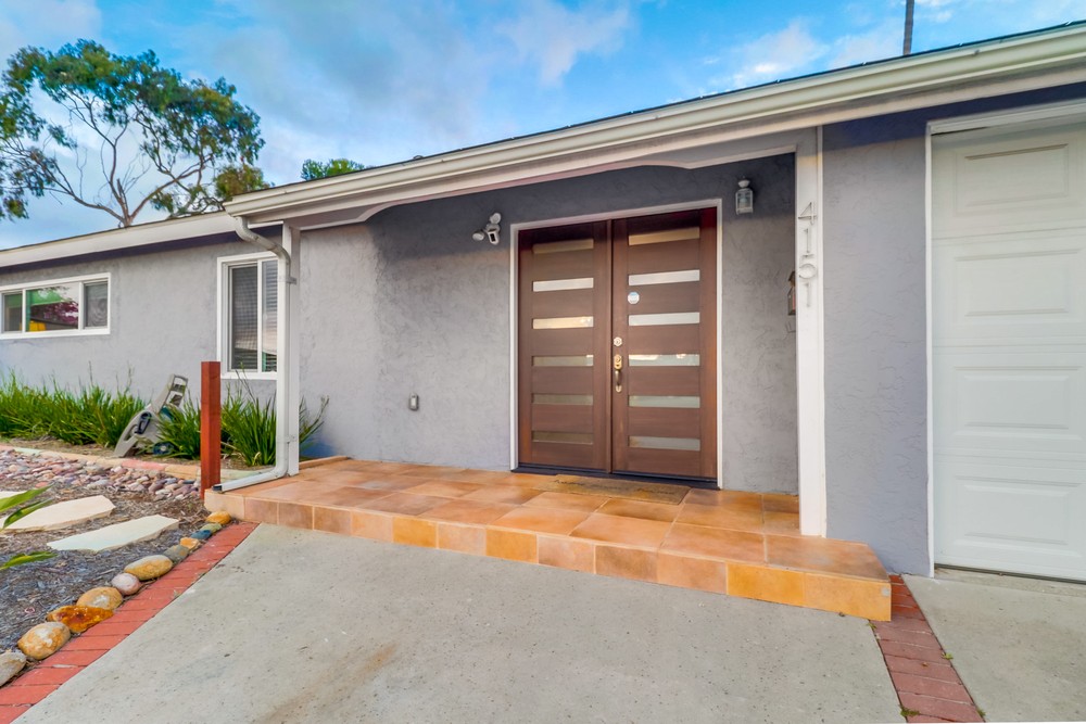 Virtual tour photo 66 of 95 for 4151 Clairemont Dr