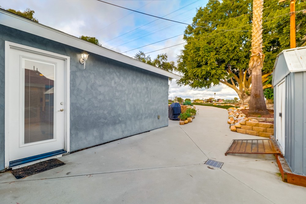 Virtual tour photo 69 of 95 for 4151 Clairemont Dr