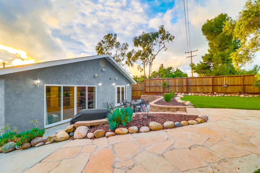 Virtual tour photo 77 of 95 for 4151 Clairemont Dr