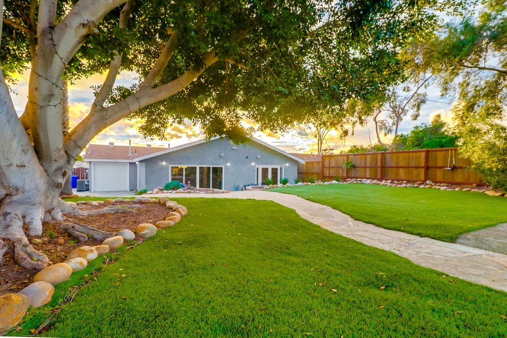 Virtual tour photo 79 of 95 for 4151 Clairemont Dr