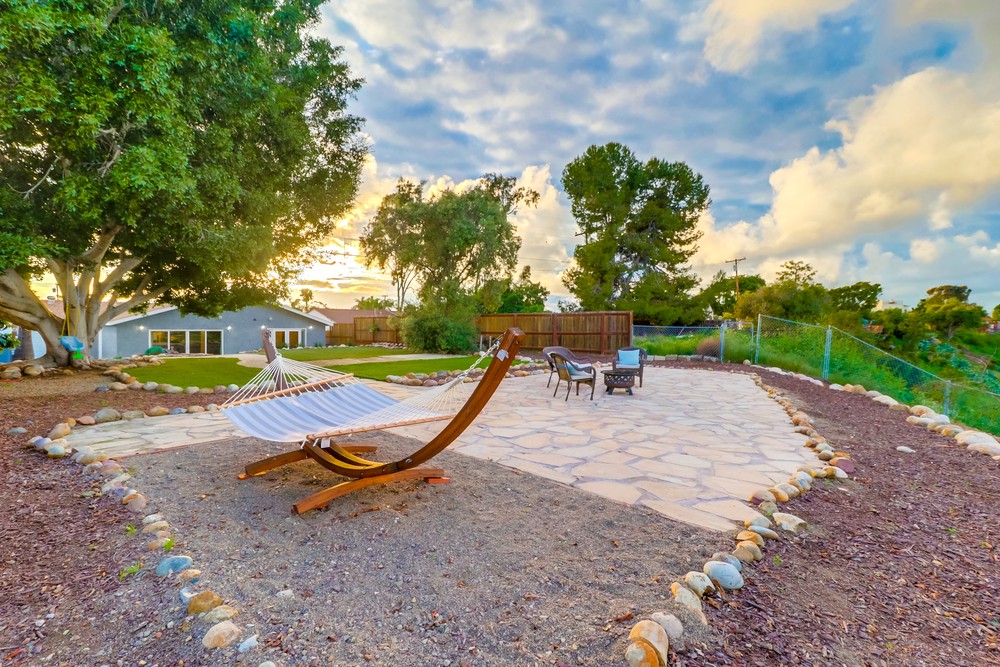 Virtual tour photo 80 of 95 for 4151 Clairemont Dr