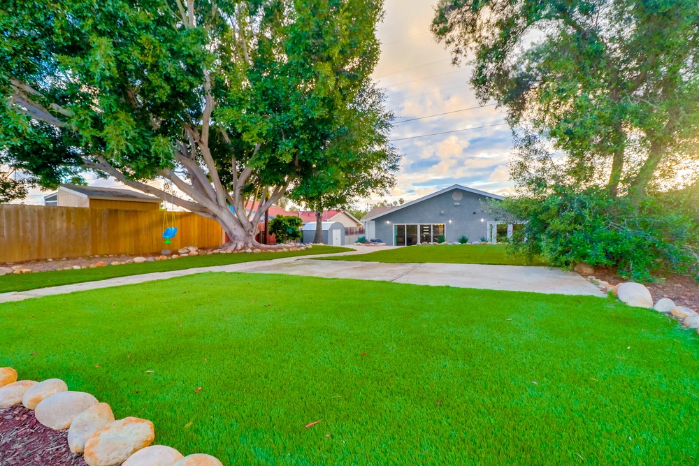 Virtual tour photo 81 of 95 for 4151 Clairemont Dr