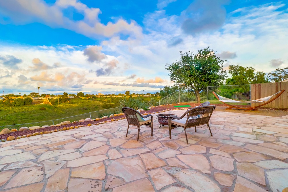 Virtual tour photo 88 of 95 for 4151 Clairemont Dr
