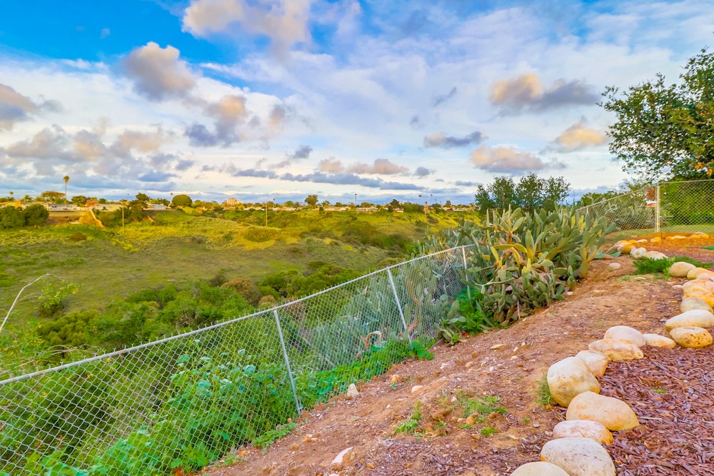 Virtual tour photo 93 of 95 for 4151 Clairemont Dr