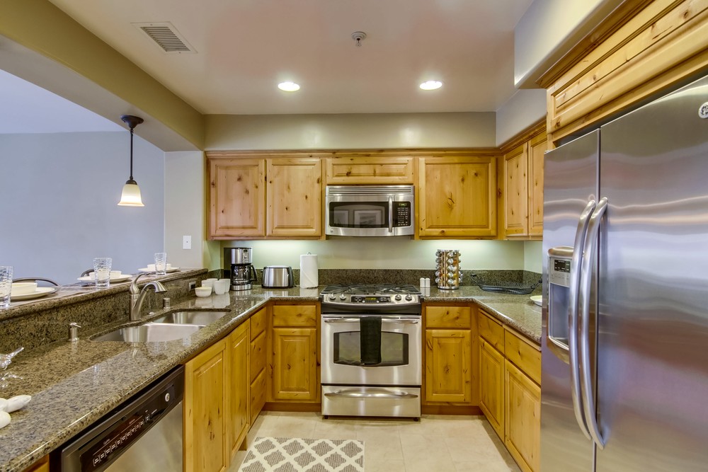 Virtual tour photo 22 of 48 for 4151 Mission Blvd #215